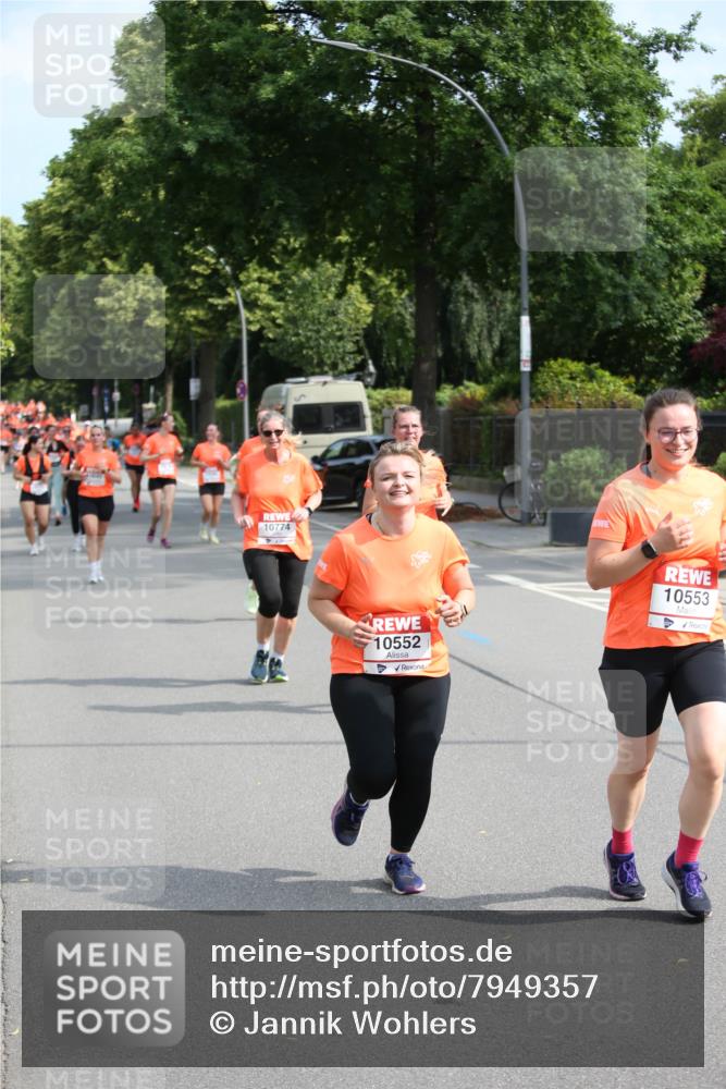 15.06.2025 - REWE Women's Run Jannik Wohlers http://msf.ph/oto/7949357 15.06.2025 09:47:59 Laufen 10774, 10552, 10553 meine-sportfotos.de