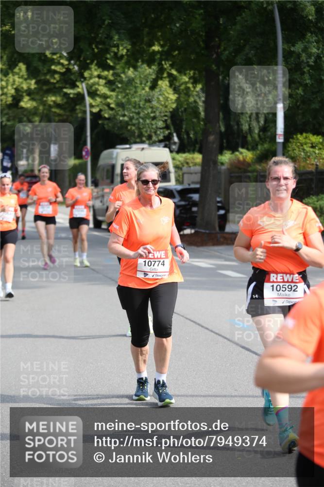 15.06.2025 - REWE Women's Run Jannik Wohlers http://msf.ph/oto/7949374 15.06.2025 09:48:00 Laufen 10774, 10592 meine-sportfotos.de