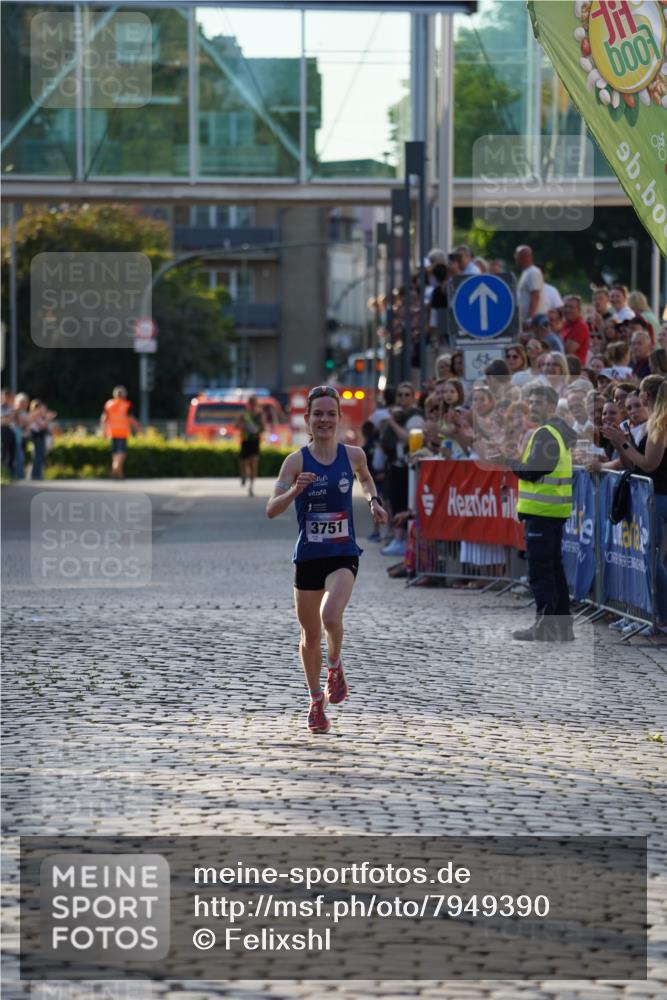 13.06.2025 - Holstenköstenlauf Felixshl http://msf.ph/oto/7949390 13.06.2025 19:35:04 Laufen 3751 meine-sportfotos.de