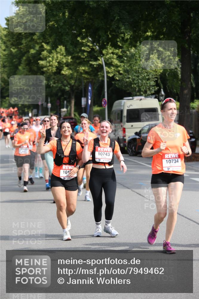 15.06.2025 - REWE Women's Run Jannik Wohlers http://msf.ph/oto/7949462 15.06.2025 09:48:06 Laufen 10833, 101, 10743, 10734 meine-sportfotos.de