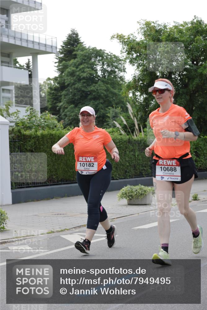15.06.2025 - REWE Women's Run Jannik Wohlers http://msf.ph/oto/7949495 15.06.2025 08:31:50 Laufen 10182, 10688 meine-sportfotos.de