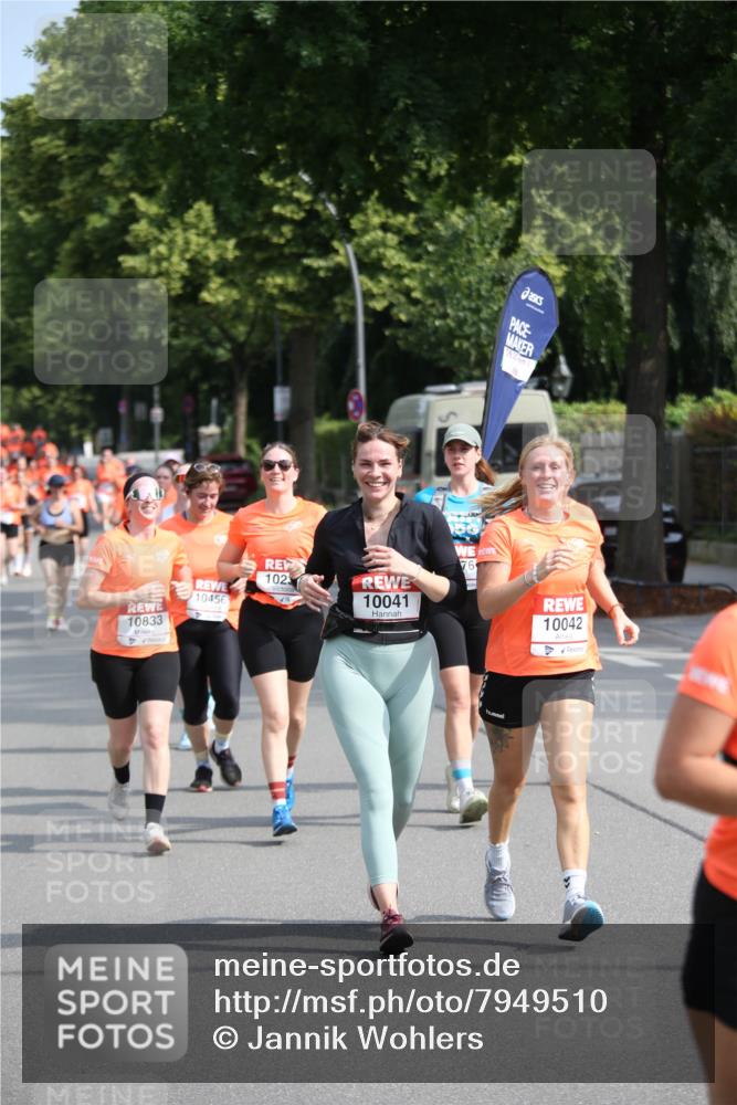 15.06.2025 - REWE Women's Run Jannik Wohlers http://msf.ph/oto/7949510 15.06.2025 09:48:09 Laufen 16, 06, 3, 76, 1023, 10456, 10041, 10833, 10042 meine-sportfotos.de