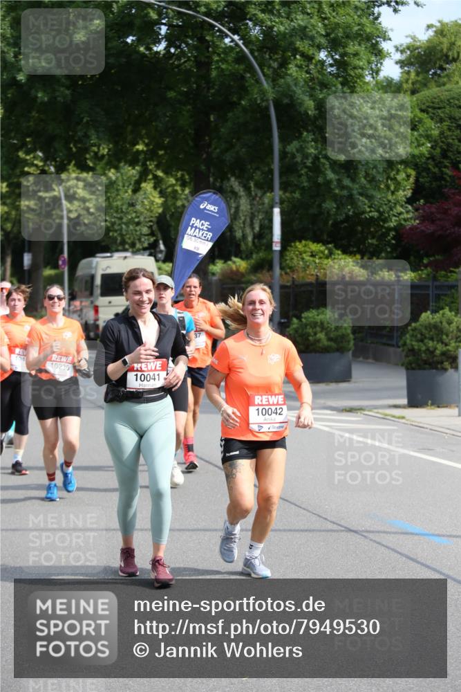 15.06.2025 - REWE Women's Run Jannik Wohlers http://msf.ph/oto/7949530 15.06.2025 09:48:10 Laufen 104, 10230, 10041, 06, 30, 37, 10042 meine-sportfotos.de