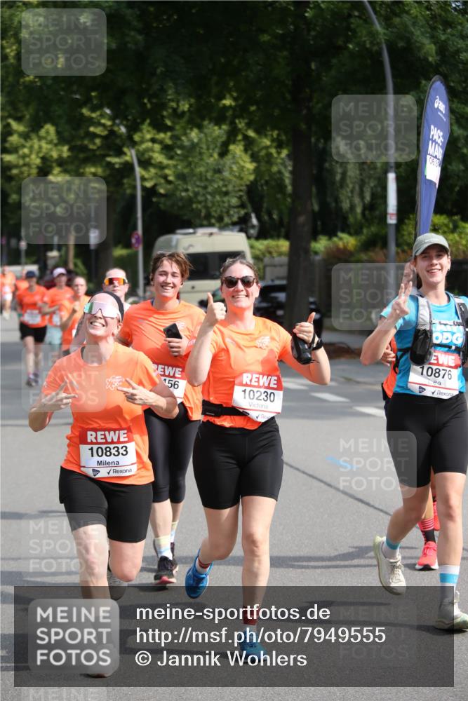 15.06.2025 - REWE Women's Run Jannik Wohlers http://msf.ph/oto/7949555 15.06.2025 09:48:11 Laufen 10833, 156, 10230, 06, 32, 10876 meine-sportfotos.de