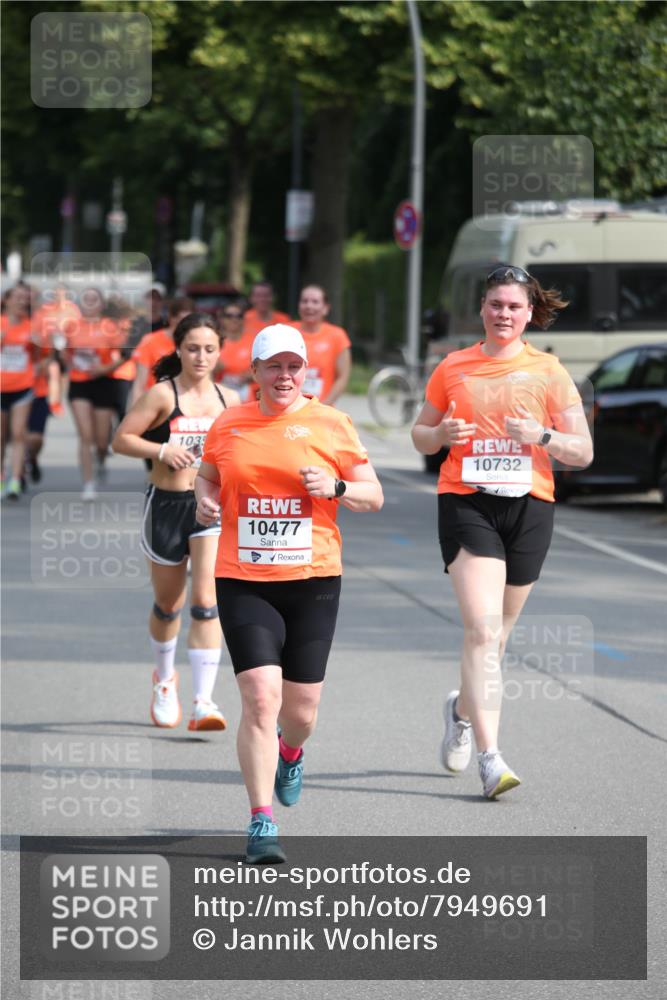 15.06.2025 - REWE Women's Run Jannik Wohlers http://msf.ph/oto/7949691 15.06.2025 09:48:22 Laufen 1035, 10477, 10732 meine-sportfotos.de