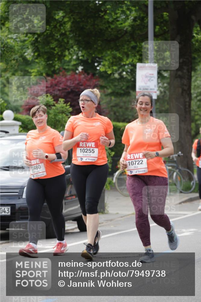 15.06.2025 - REWE Women's Run Jannik Wohlers http://msf.ph/oto/7949738 15.06.2025 08:32:07 Laufen 043, 16, 200, 10480, 10255, 10722 meine-sportfotos.de