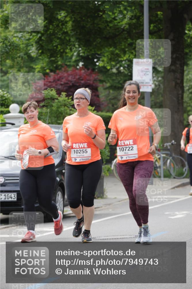 15.06.2025 - REWE Women's Run Jannik Wohlers http://msf.ph/oto/7949743 15.06.2025 08:32:07 Laufen 1043, 10255, 10722 meine-sportfotos.de