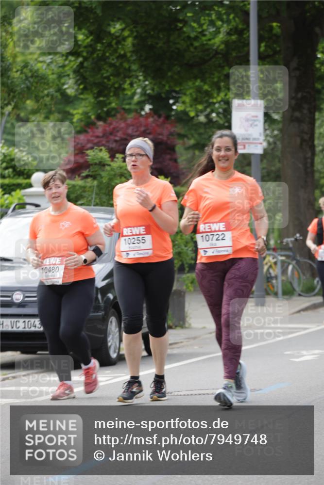 15.06.2025 - REWE Women's Run Jannik Wohlers http://msf.ph/oto/7949748 15.06.2025 08:32:07 Laufen 1043, 10255, 10722, 10480 meine-sportfotos.de