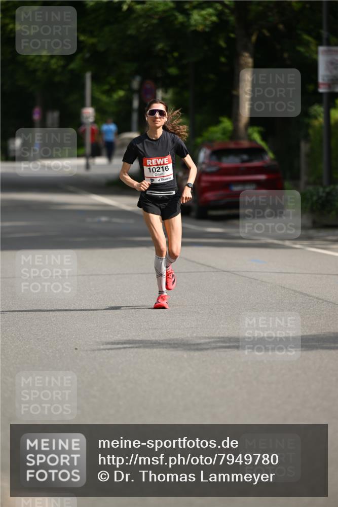 15.06.2025 - REWE Women's Run Dr. Thomas Lammeyer http://msf.ph/oto/7949780 15.06.2025 09:34:54 Laufen 10216 meine-sportfotos.de