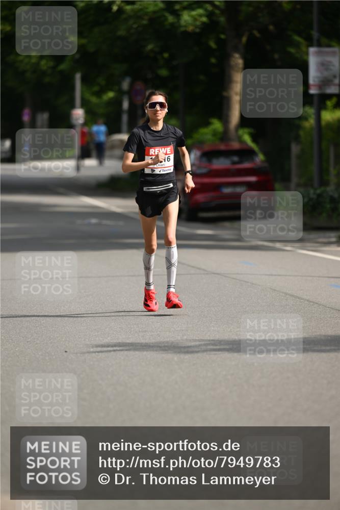 15.06.2025 - REWE Women's Run Dr. Thomas Lammeyer http://msf.ph/oto/7949783 15.06.2025 09:34:54 Laufen 16 meine-sportfotos.de
