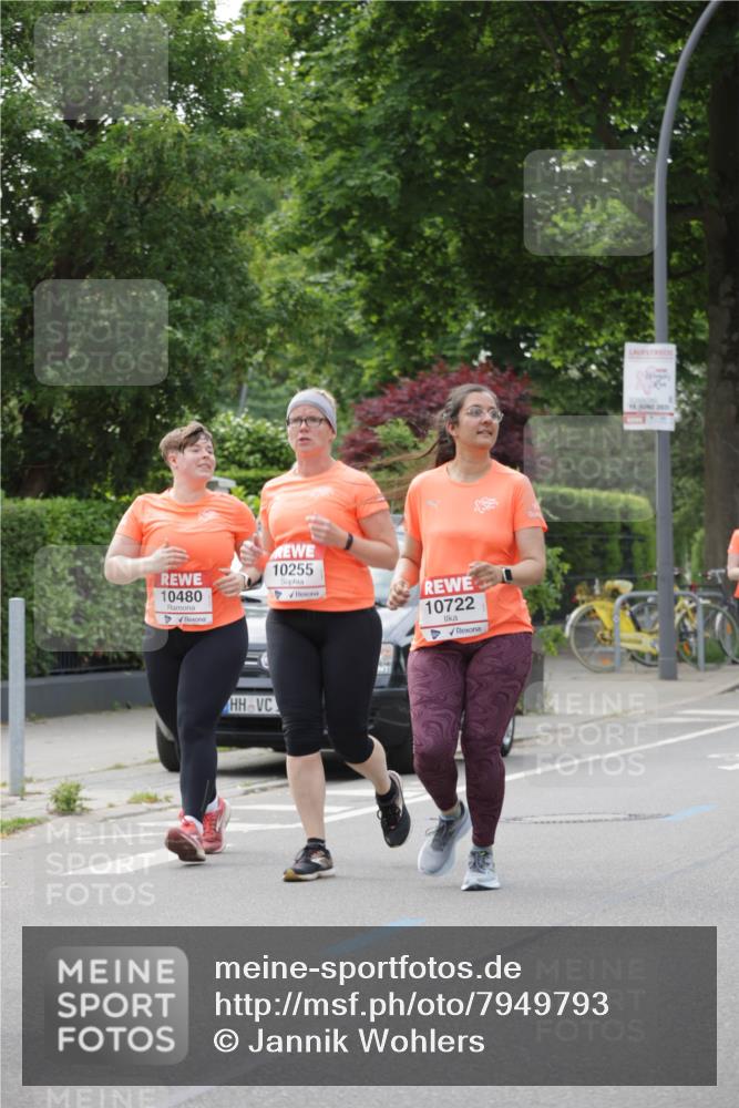 15.06.2025 - REWE Women's Run Jannik Wohlers http://msf.ph/oto/7949793 15.06.2025 08:32:08 Laufen 10480, 10255, 10722, 2025 meine-sportfotos.de