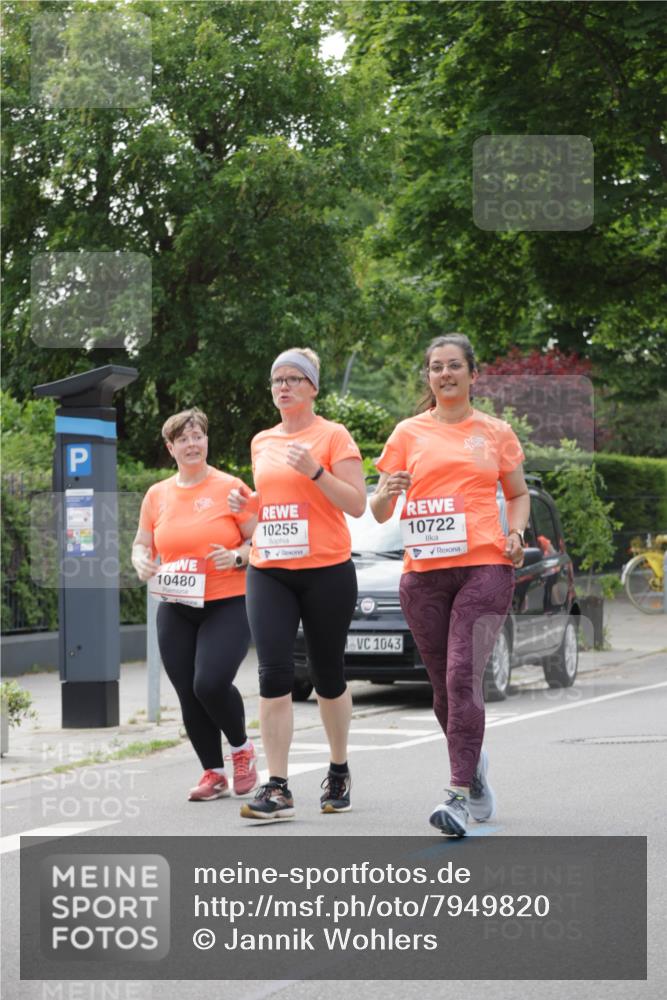15.06.2025 - REWE Women's Run Jannik Wohlers http://msf.ph/oto/7949820 15.06.2025 08:32:09 Laufen 10480, 10255, 10722, 1043 meine-sportfotos.de