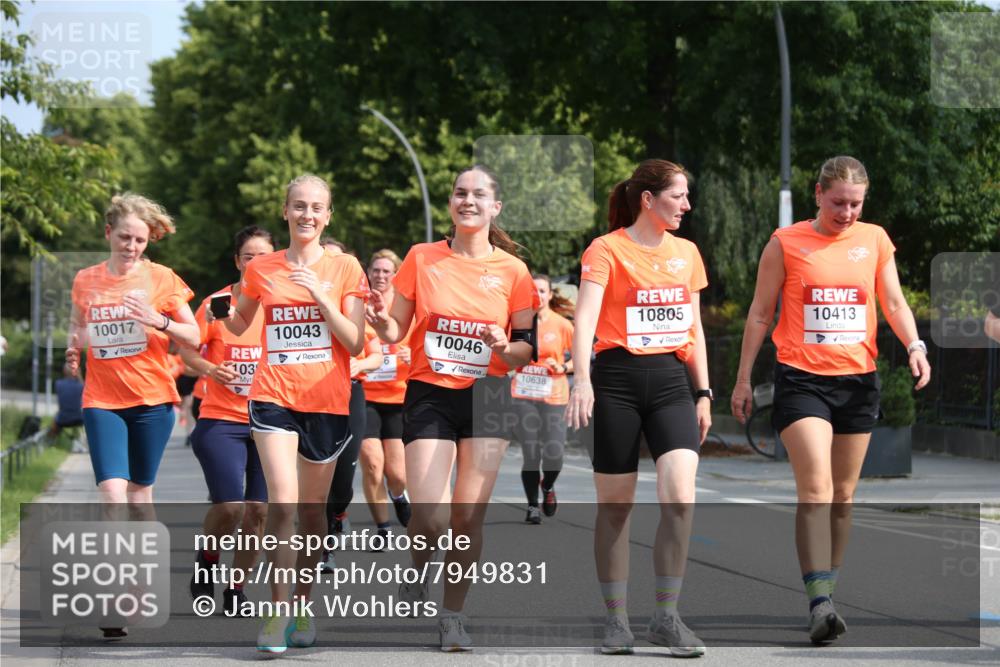 15.06.2025 - REWE Women's Run Jannik Wohlers http://msf.ph/oto/7949831 15.06.2025 09:48:34 Laufen 10017, 103, 10043, 10046, 10638, 10805, 10413 meine-sportfotos.de