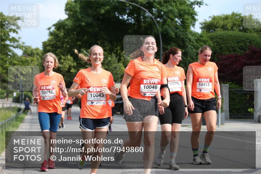 15.06.2025 - REWE Women's Run Jannik Wohlers http://msf.ph/oto/7949860 15.06.2025 09:48:35 Laufen 10017, 10043, 10805, 10046, 10413 meine-sportfotos.de