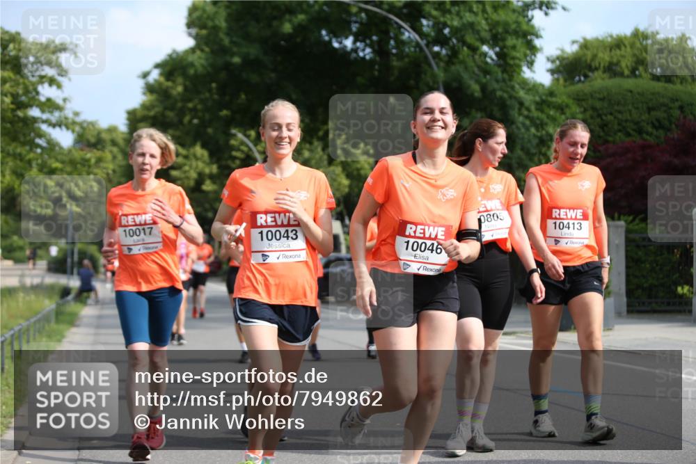 15.06.2025 - REWE Women's Run Jannik Wohlers http://msf.ph/oto/7949862 15.06.2025 09:48:36 Laufen 10017, 10043, 10046, 0805, 10413 meine-sportfotos.de