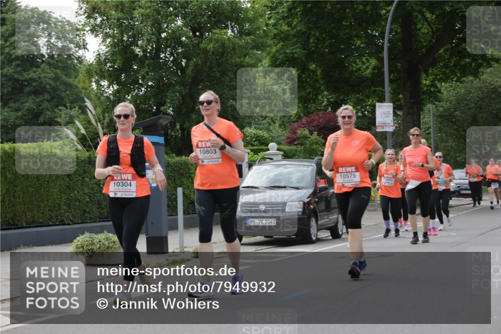 15.06.2025 - REWE Women's Run Jannik Wohlers http://msf.ph/oto/7949932 15.06.2025 08:32:16 Laufen 10304, 10803, 1043, 10575, 10840 meine-sportfotos.de