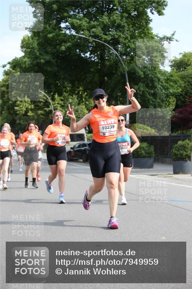 15.06.2025 - REWE Women's Run Jannik Wohlers http://msf.ph/oto/7949959 15.06.2025 09:48:49 Laufen 10239, 0650 meine-sportfotos.de
