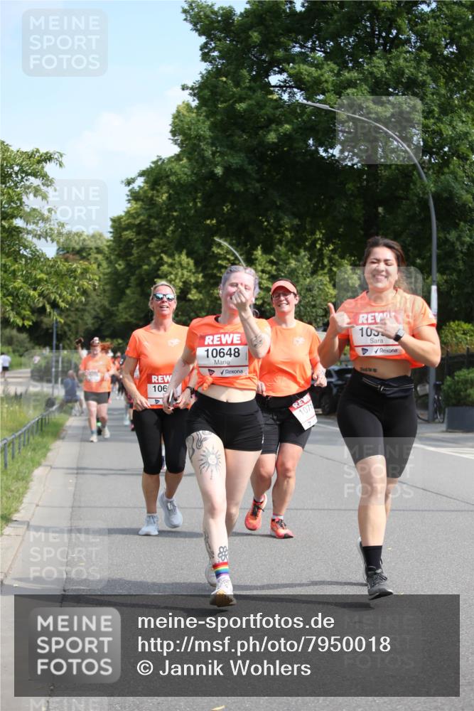 15.06.2025 - REWE Women's Run Jannik Wohlers http://msf.ph/oto/7950018 15.06.2025 09:48:52 Laufen 106, 10648, 1071, 105 meine-sportfotos.de