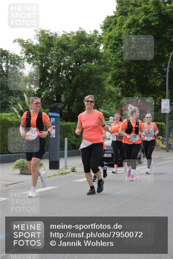 15.06.2025 - REWE Women's Run Jannik Wohlers http://msf.ph/oto/7950072 15.06.2025 08:32:20 Laufen 782, 1043 meine-sportfotos.de