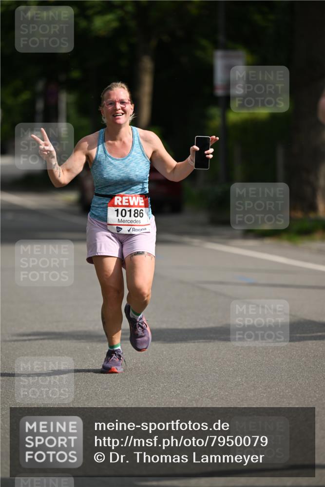 15.06.2025 - REWE Women's Run Dr. Thomas Lammeyer http://msf.ph/oto/7950079 15.06.2025 09:35:16 Laufen 10186 meine-sportfotos.de