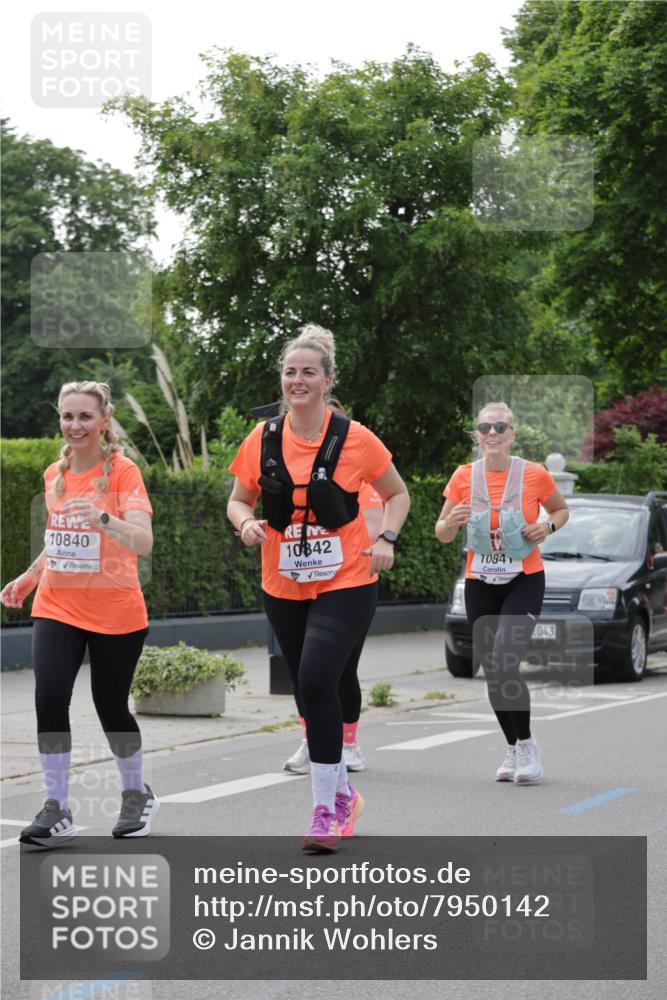15.06.2025 - REWE Women's Run Jannik Wohlers http://msf.ph/oto/7950142 15.06.2025 08:32:22 Laufen 10842, 1084, 043 meine-sportfotos.de