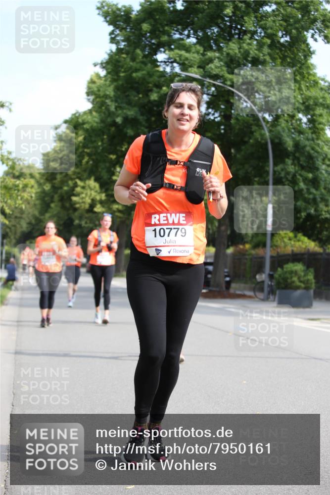 15.06.2025 - REWE Women's Run Jannik Wohlers http://msf.ph/oto/7950161 15.06.2025 09:49:09 Laufen 10779 meine-sportfotos.de