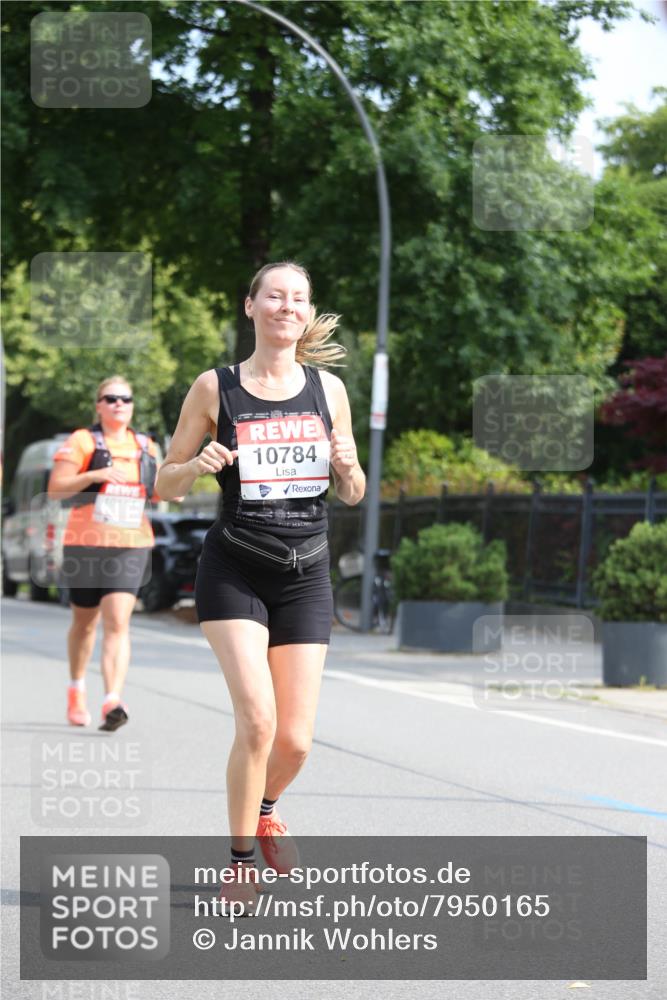 15.06.2025 - REWE Women's Run Jannik Wohlers http://msf.ph/oto/7950165 15.06.2025 09:49:11 Laufen 10784 meine-sportfotos.de