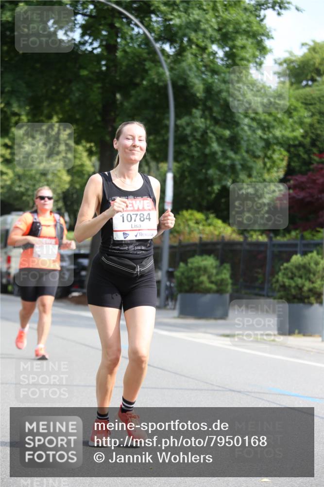 15.06.2025 - REWE Women's Run Jannik Wohlers http://msf.ph/oto/7950168 15.06.2025 09:49:11 Laufen 10784 meine-sportfotos.de