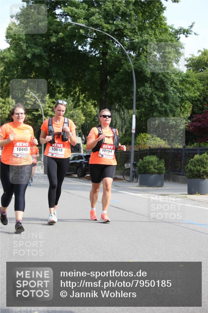 15.06.2025 - REWE Women's Run Jannik Wohlers http://msf.ph/oto/7950185 15.06.2025 09:49:12 Laufen 10154, 10618, 10445 meine-sportfotos.de