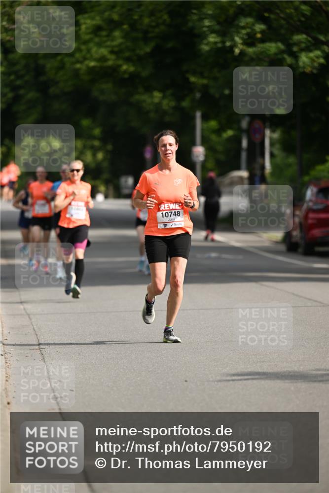15.06.2025 - REWE Women's Run Dr. Thomas Lammeyer http://msf.ph/oto/7950192 15.06.2025 09:35:37 Laufen 10748 meine-sportfotos.de