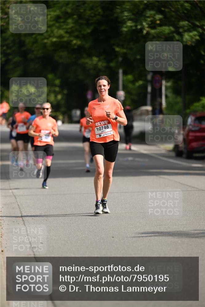 15.06.2025 - REWE Women's Run Dr. Thomas Lammeyer http://msf.ph/oto/7950195 15.06.2025 09:35:37 Laufen 10748 meine-sportfotos.de