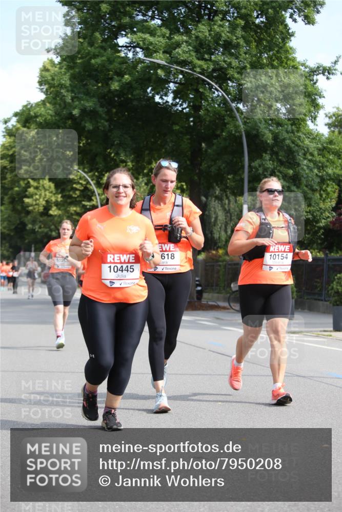 15.06.2025 - REWE Women's Run Jannik Wohlers http://msf.ph/oto/7950208 15.06.2025 09:49:13 Laufen 1026, 10445, 618, 10154 meine-sportfotos.de
