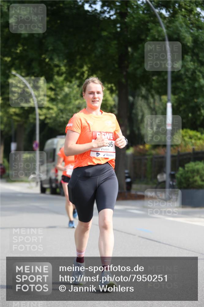 15.06.2025 - REWE Women's Run Jannik Wohlers http://msf.ph/oto/7950251 15.06.2025 09:49:15 Laufen 56 meine-sportfotos.de