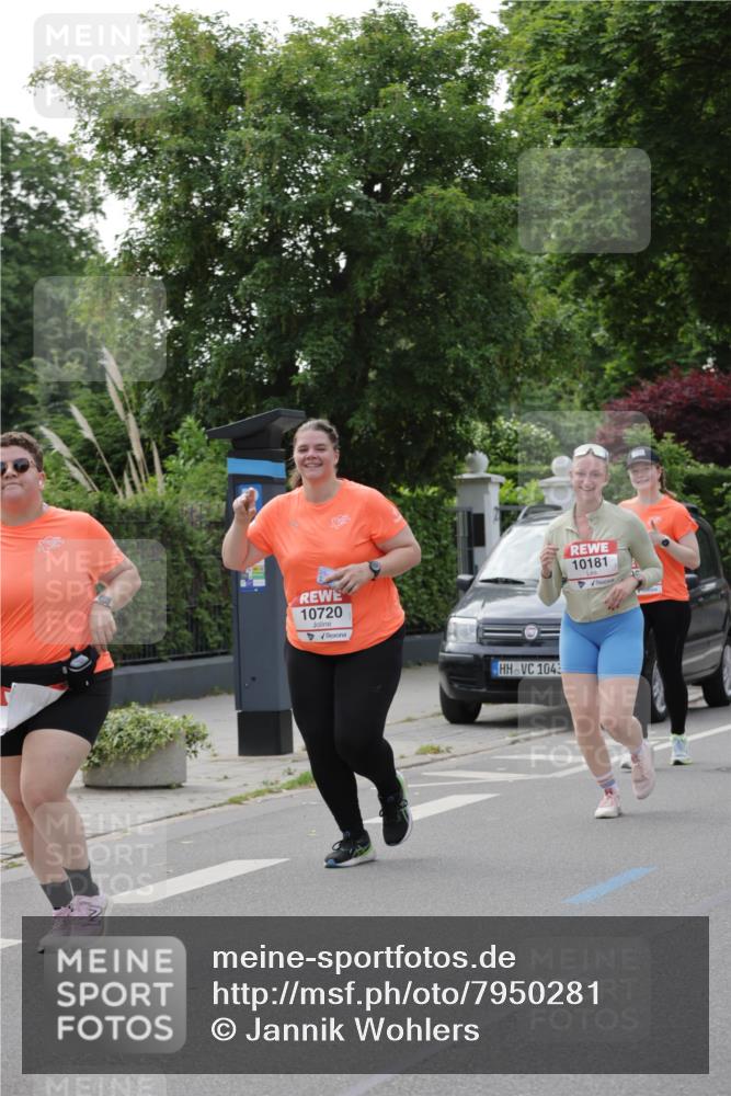 15.06.2025 - REWE Women's Run Jannik Wohlers http://msf.ph/oto/7950281 15.06.2025 08:32:31 Laufen 10720, 1043, 10181 meine-sportfotos.de