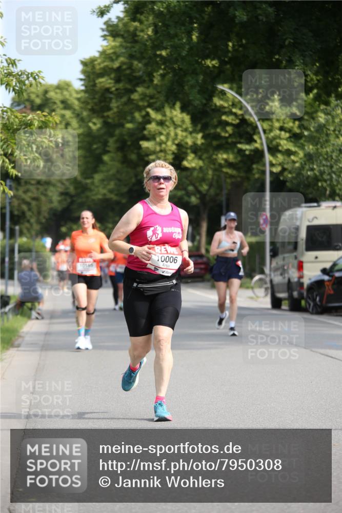 15.06.2025 - REWE Women's Run Jannik Wohlers http://msf.ph/oto/7950308 15.06.2025 09:49:21 Laufen 10006 meine-sportfotos.de