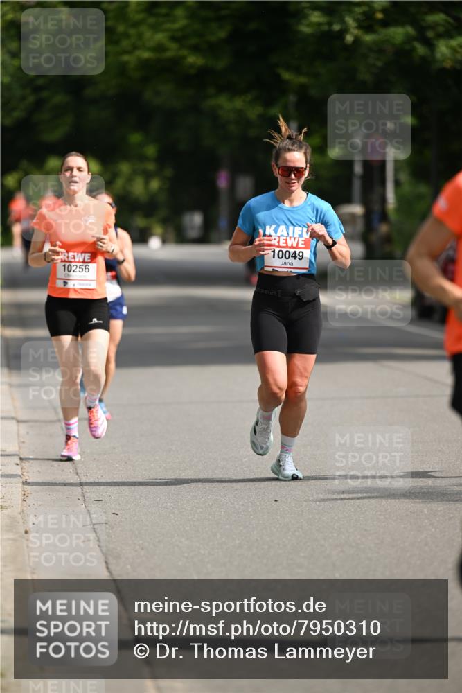15.06.2025 - REWE Women's Run Dr. Thomas Lammeyer http://msf.ph/oto/7950310 15.06.2025 09:35:43 Laufen 10256, 10049 meine-sportfotos.de