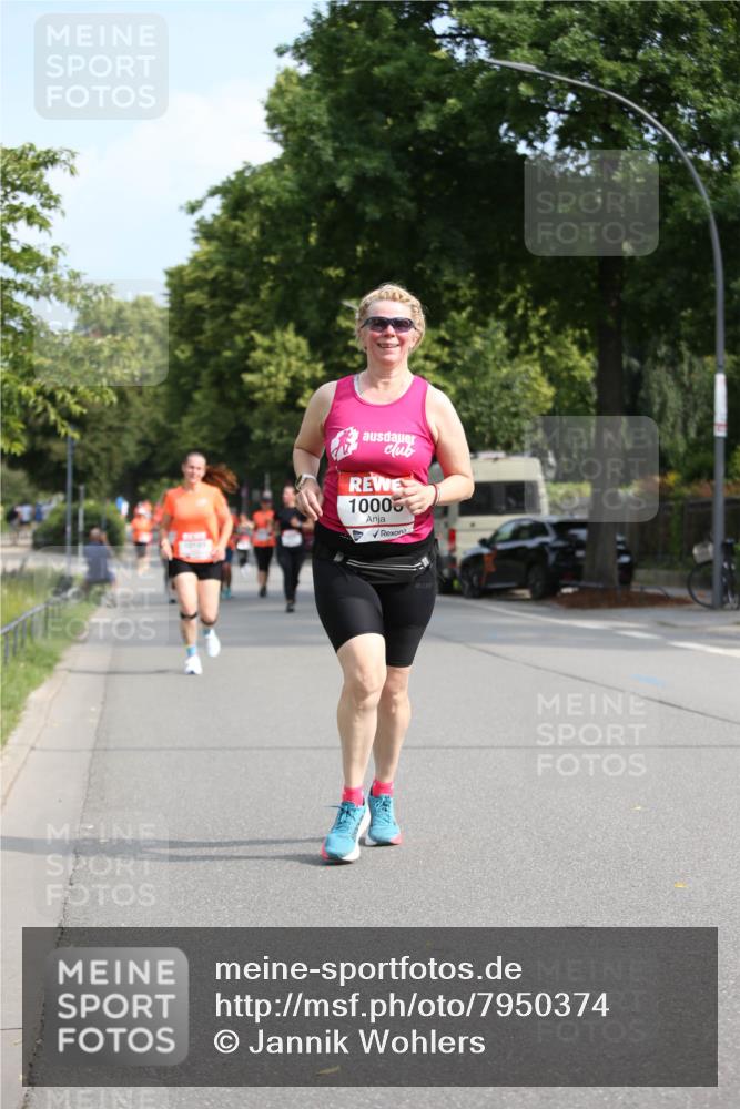 15.06.2025 - REWE Women's Run Jannik Wohlers http://msf.ph/oto/7950374 15.06.2025 09:49:22 Laufen 10005 meine-sportfotos.de