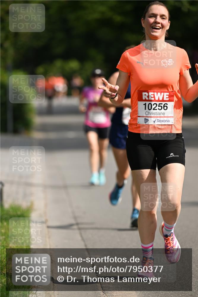15.06.2025 - REWE Women's Run Dr. Thomas Lammeyer http://msf.ph/oto/7950377 15.06.2025 09:35:47 Laufen 10256 meine-sportfotos.de