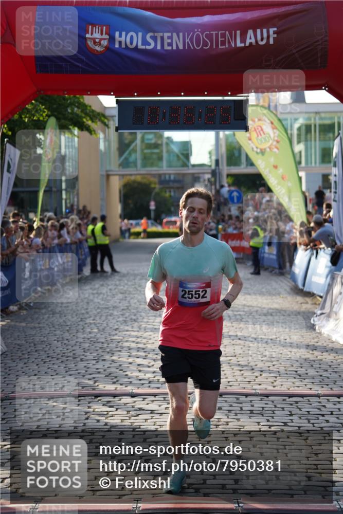 13.06.2025 - Holstenköstenlauf Felixshl http://msf.ph/oto/7950381 13.06.2025 19:36:24 Laufen 2052, 2552 meine-sportfotos.de