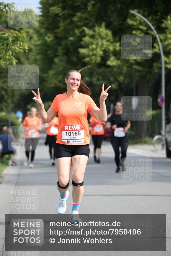 15.06.2025 - REWE Women's Run Jannik Wohlers http://msf.ph/oto/7950406 15.06.2025 09:49:24 Laufen 10165 meine-sportfotos.de