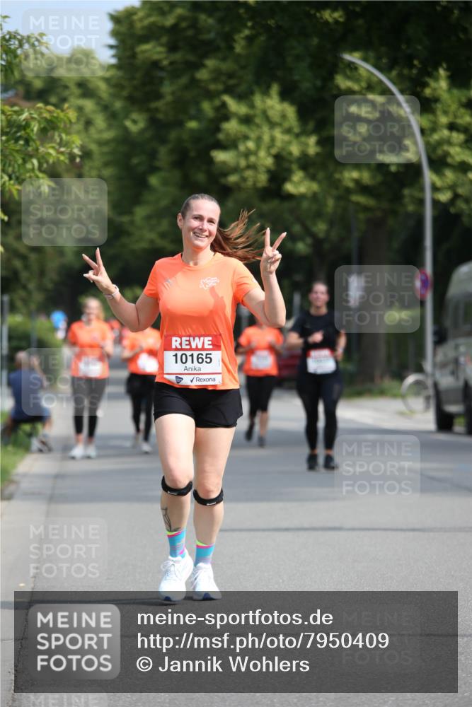 15.06.2025 - REWE Women's Run Jannik Wohlers http://msf.ph/oto/7950409 15.06.2025 09:49:24 Laufen 10165 meine-sportfotos.de