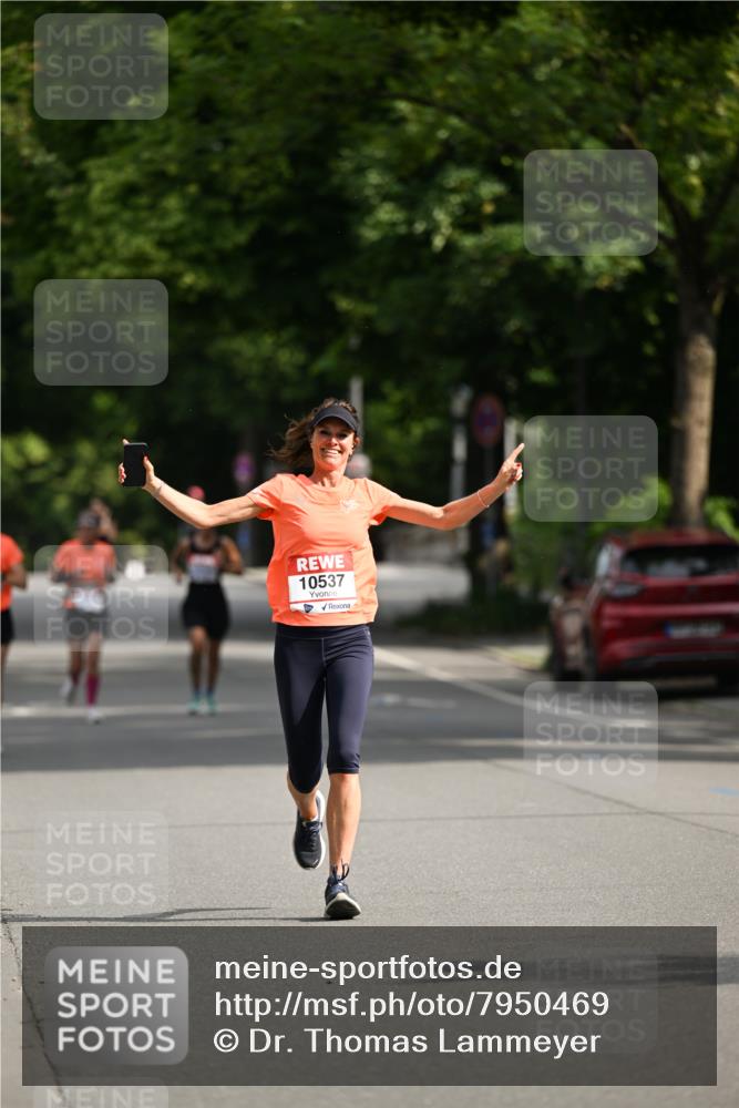 15.06.2025 - REWE Women's Run Dr. Thomas Lammeyer http://msf.ph/oto/7950469 15.06.2025 09:36:02 Laufen 10537 meine-sportfotos.de