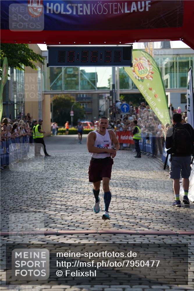 13.06.2025 - Holstenköstenlauf Felixshl http://msf.ph/oto/7950477 13.06.2025 19:36:30 Laufen 2052 meine-sportfotos.de