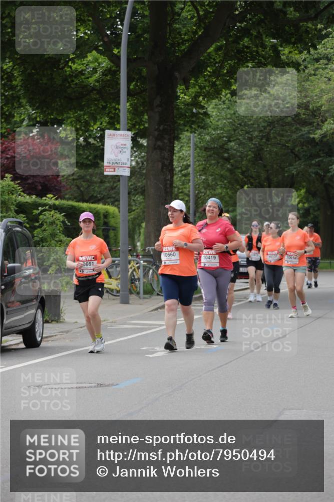 15.06.2025 - REWE Women's Run Jannik Wohlers http://msf.ph/oto/7950494 15.06.2025 08:32:42 Laufen 10660, 10419 meine-sportfotos.de