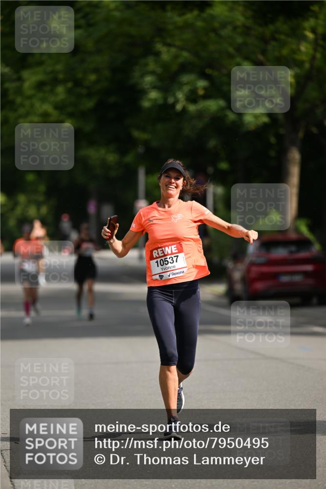15.06.2025 - REWE Women's Run Dr. Thomas Lammeyer http://msf.ph/oto/7950495 15.06.2025 09:36:04 Laufen 10537 meine-sportfotos.de