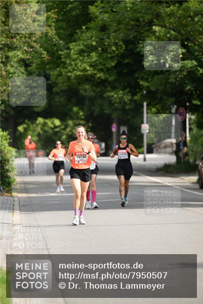 15.06.2025 - REWE Women's Run Dr. Thomas Lammeyer http://msf.ph/oto/7950507 15.06.2025 09:36:06 Laufen 10726 meine-sportfotos.de