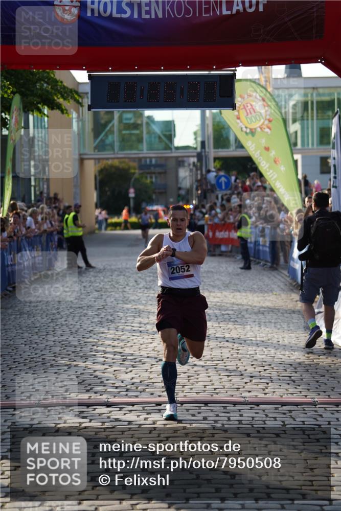 13.06.2025 - Holstenköstenlauf Felixshl http://msf.ph/oto/7950508 13.06.2025 19:36:31 Laufen 2052 meine-sportfotos.de