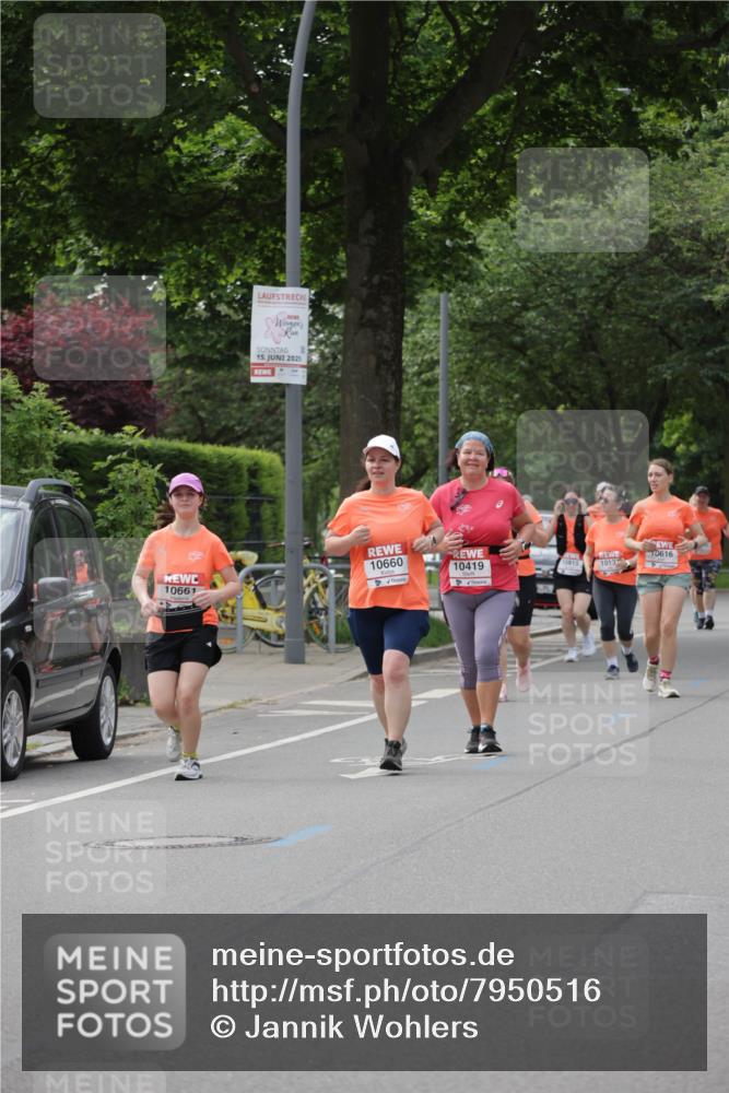 15.06.2025 - REWE Women's Run Jannik Wohlers http://msf.ph/oto/7950516 15.06.2025 08:32:42 Laufen 15, 2025, 10661, 10660, 10419, 10815, 1013, 70616 meine-sportfotos.de