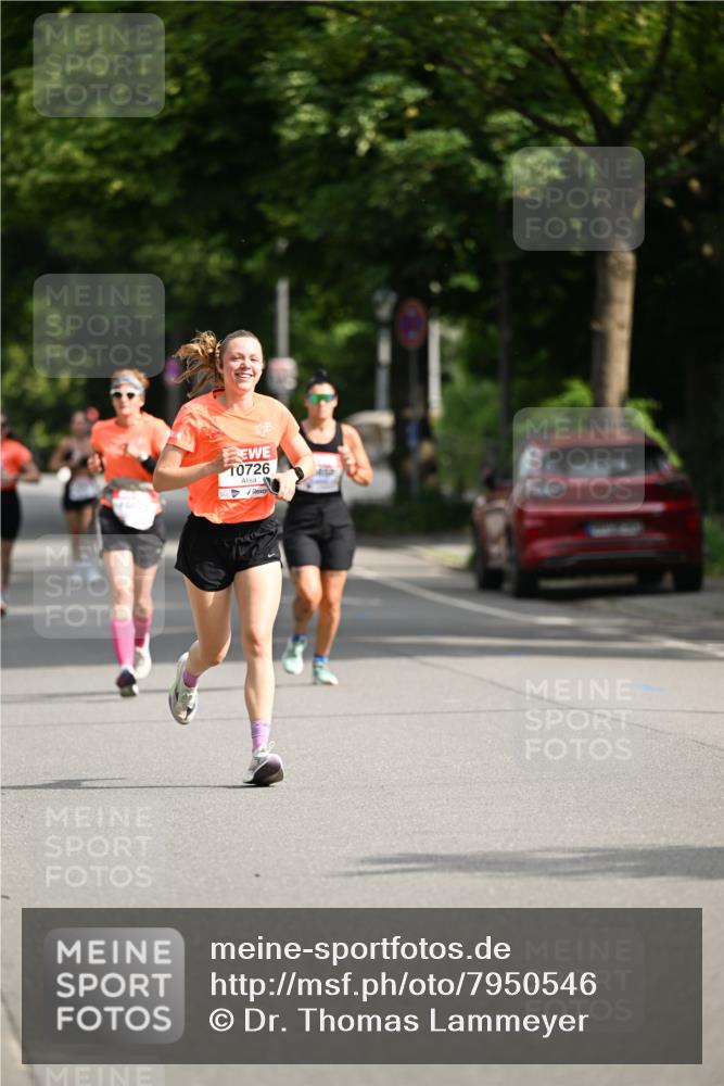 15.06.2025 - REWE Women's Run Dr. Thomas Lammeyer http://msf.ph/oto/7950546 15.06.2025 09:36:08 Laufen 10726 meine-sportfotos.de
