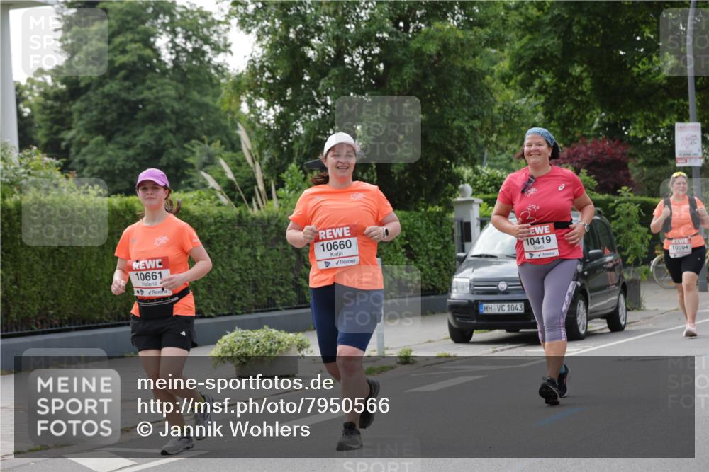 15.06.2025 - REWE Women's Run Jannik Wohlers http://msf.ph/oto/7950566 15.06.2025 08:32:47 Laufen 10661, 10660, 1043, 10419, 10504 meine-sportfotos.de